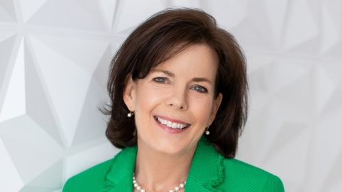 Headshot of Alice Frazier - CEO, Bank of Charles Town